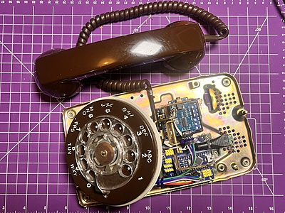 Vintage Rotary Dial Phone Puzzle – Dual Trigger Output, 10 Memory Presets